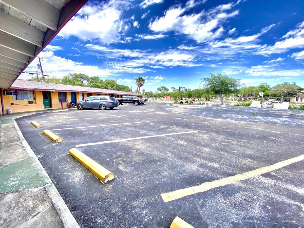 Tropic Motel Aransas Pass Ngoại thất bức ảnh